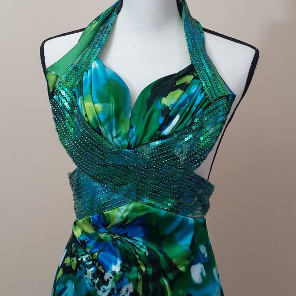 Green Floral Maxi Dress - Picture 2 of 3